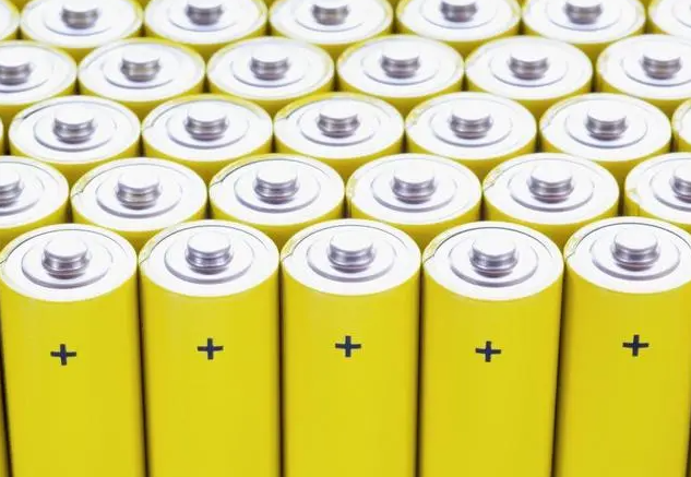 典名科技專業提供優(yōu)質鋰電池設備